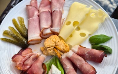 Weinfest 2024 im Sportheim Wörnitzstein – Herbstliche Genüsse und gesellige Stunden