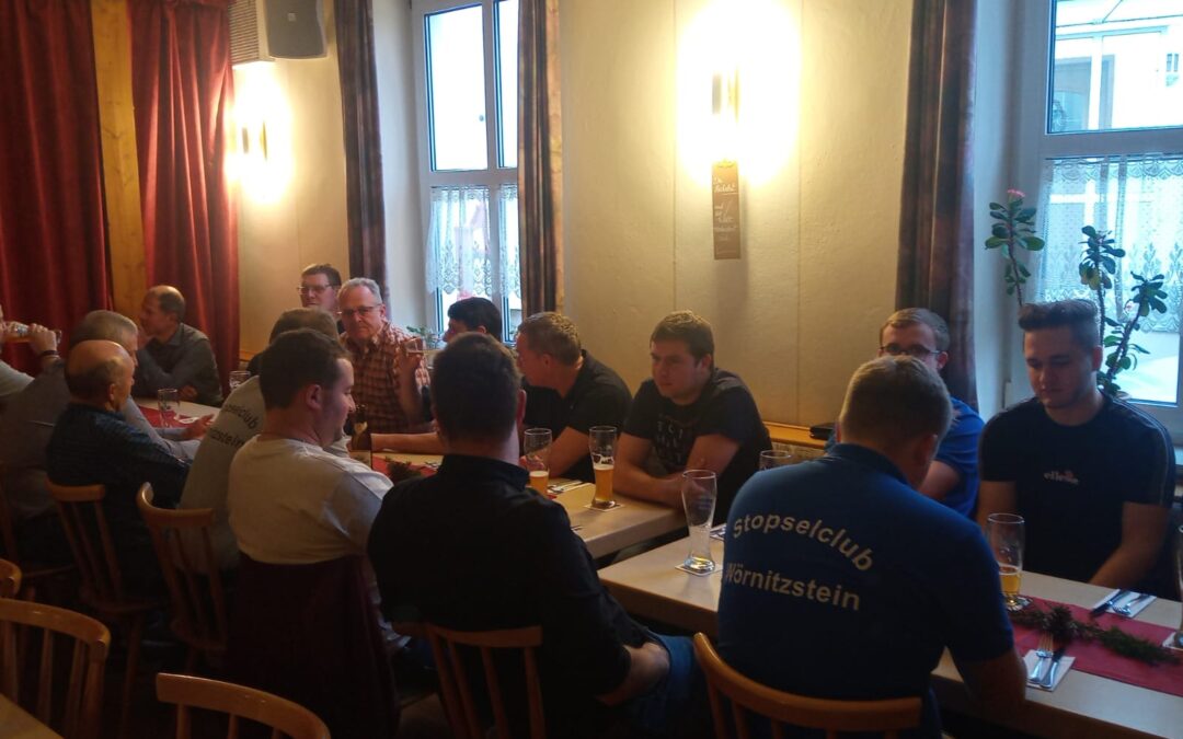 Weihnachtsfrühschoppen 2022 – Tradition und Gemütlichkeit beim Stopselclub