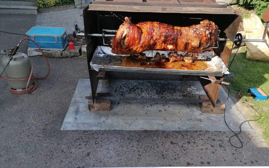 Grillfest 2023 am Sportheim Wörnitzstein – Ein Abend voller bayerischer Gemütlichkeit